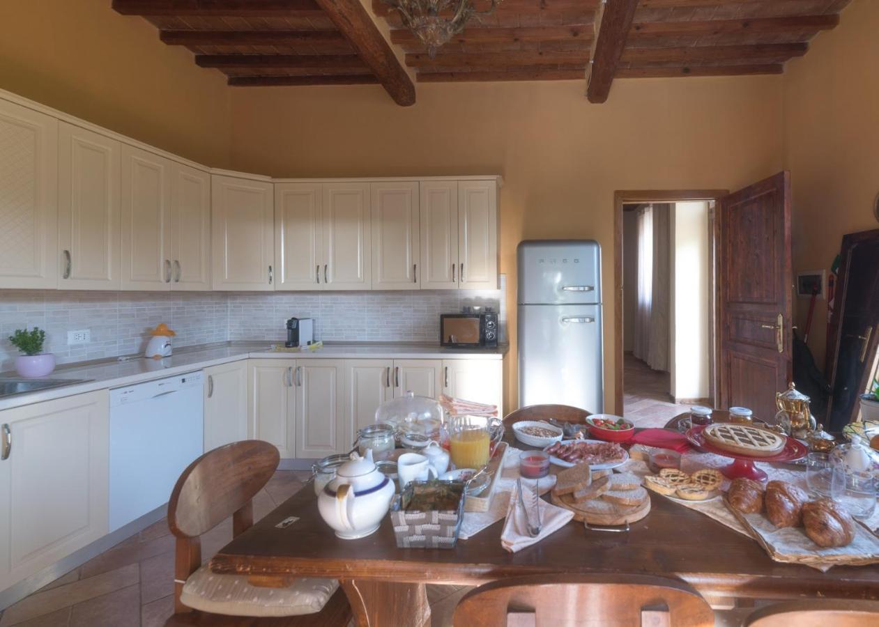 مبيت وإفطار Coiano La Casa Rossa المظهر الخارجي الصورة